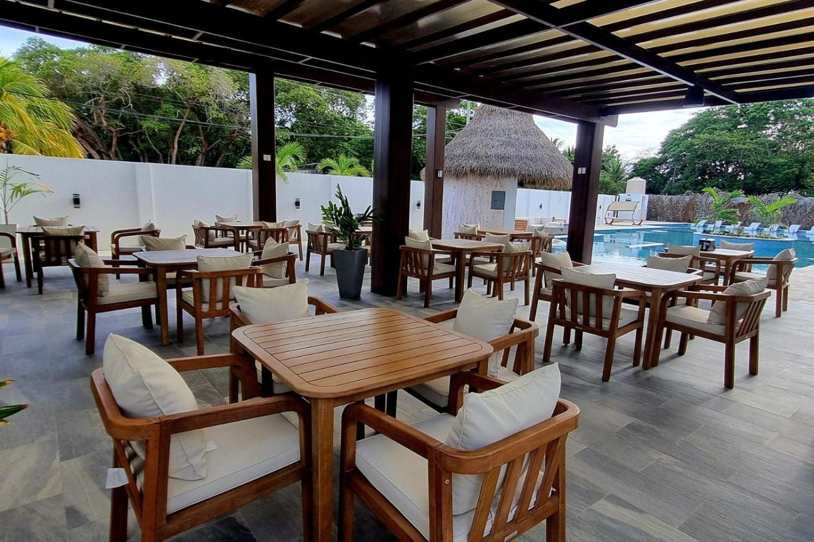 Acqua Di Mare Resort West Bay Extérieur photo